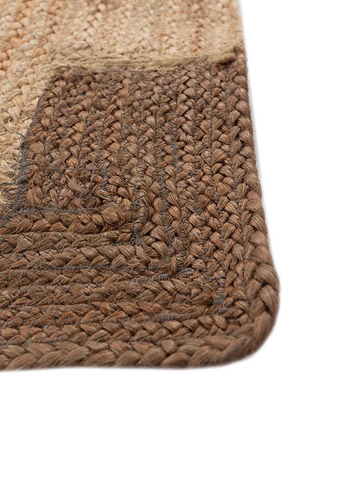 Nomadic Threads – Beige & Brown Flat Weave Jute Rug