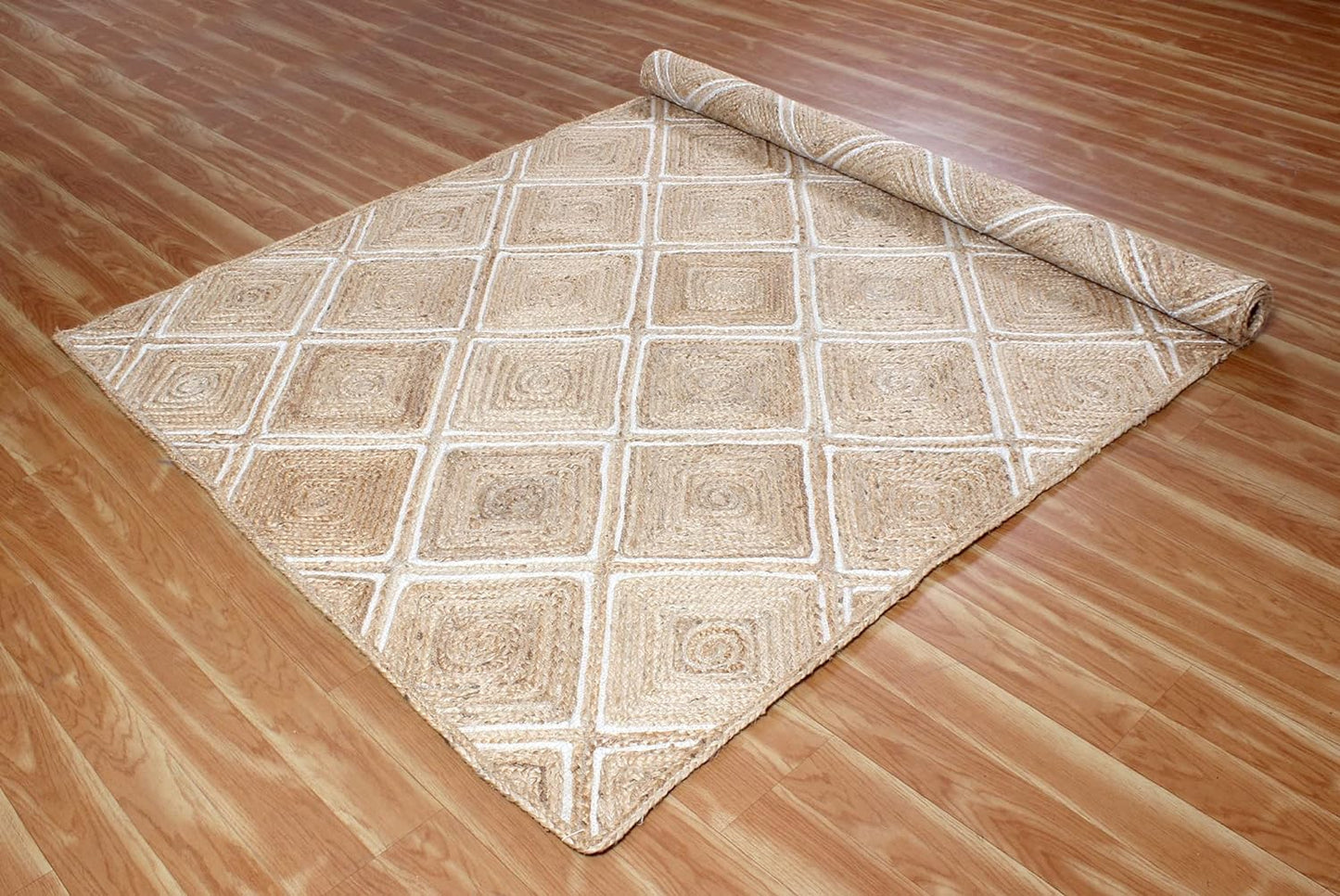 Braided Natural White Diamond Jute Hand-Woven Rug