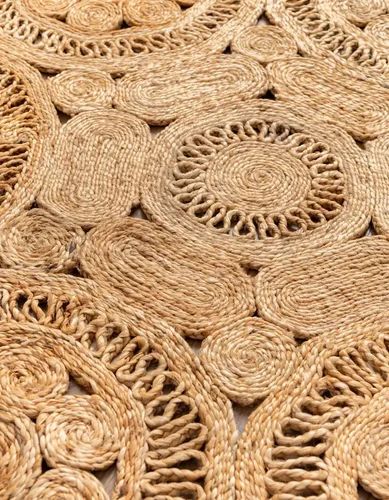 Geometric Hand-Woven Jute Round Rug