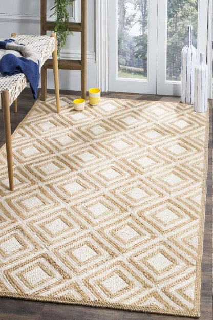 Braided Natural White Diamond Jute Hand-Woven Rug