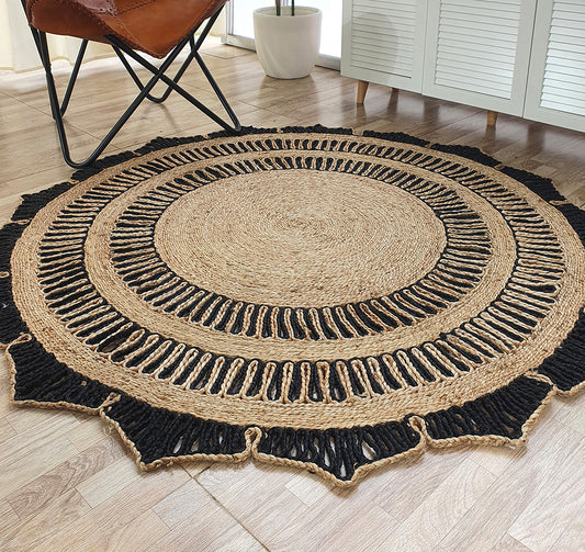 Natural & Black Handcrafted Jute Round Rug