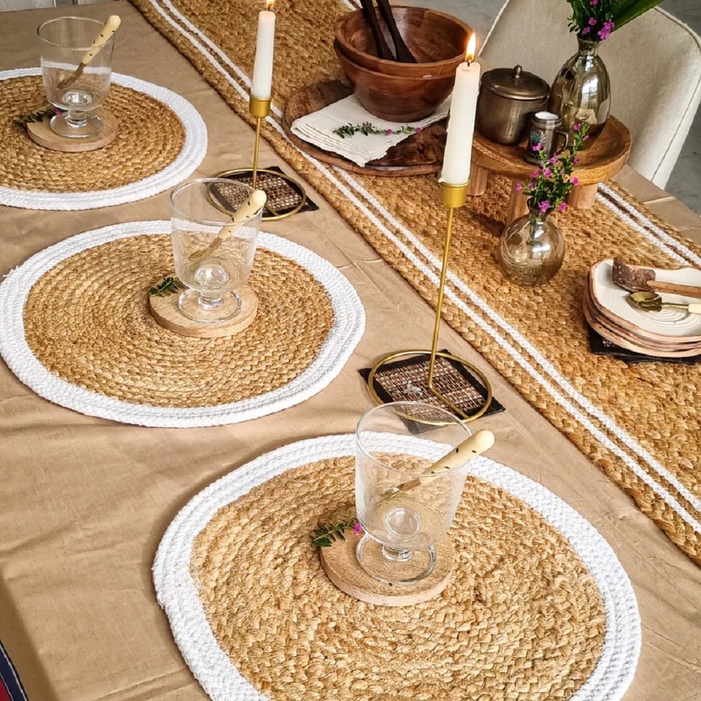 Set of 6 Natural Jute Braided Placemats only with White Border